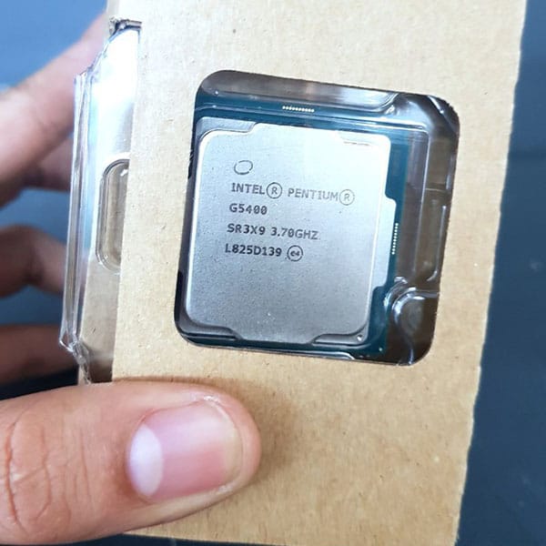 Intel Pentium G5400