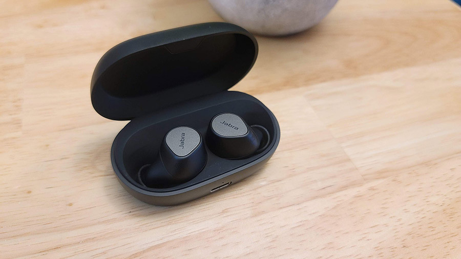 بررسی هدفون Jabra Elite 7 از برند Active True