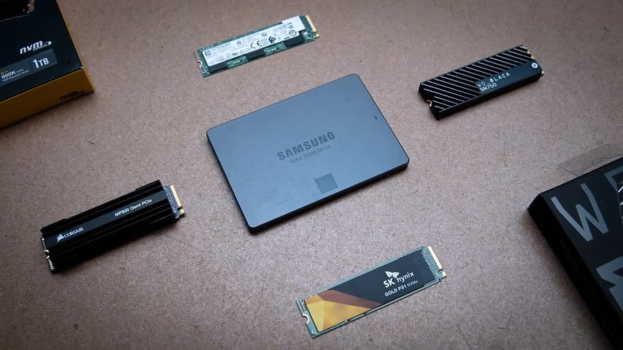 مقایسه فرم فاکتور های SATA3 و M.2 و NVMe در حافظه های SSD